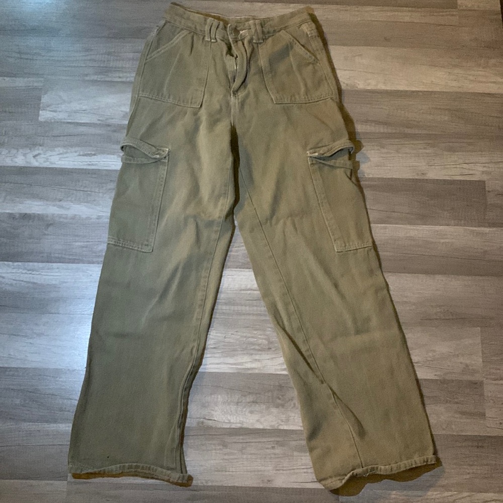 Size 4 us cargo jeans